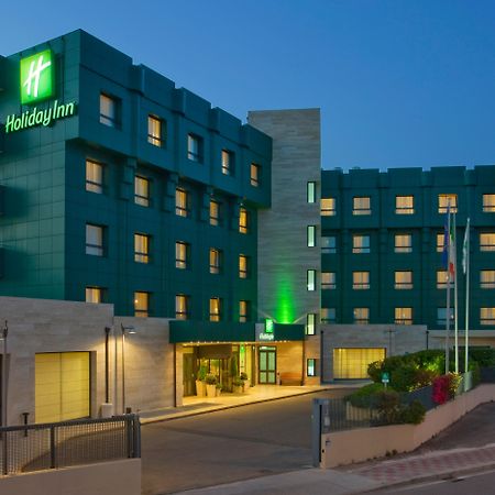 Holiday Inn Cagliari By Ihg Esterno foto