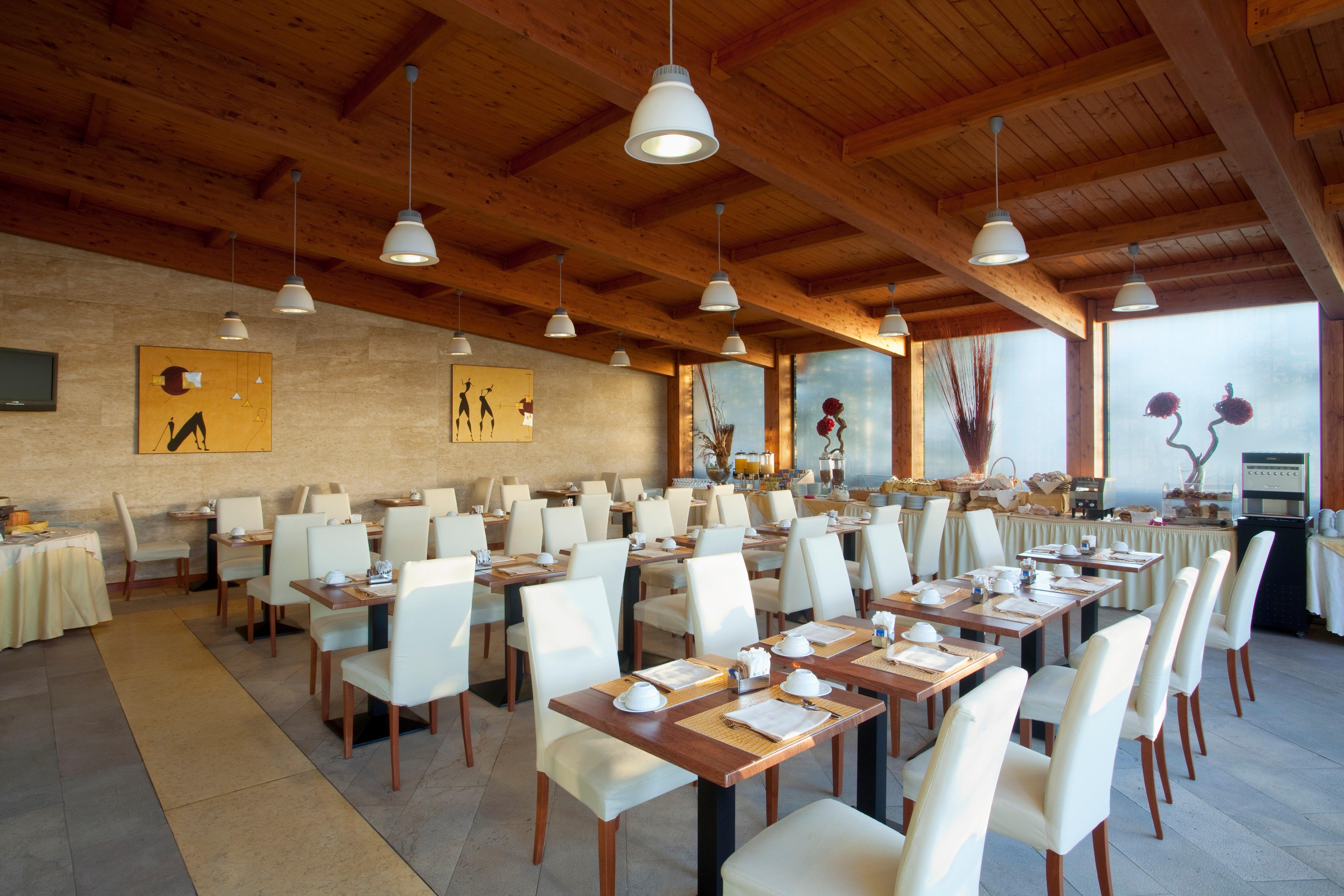Holiday Inn Cagliari By Ihg Esterno foto