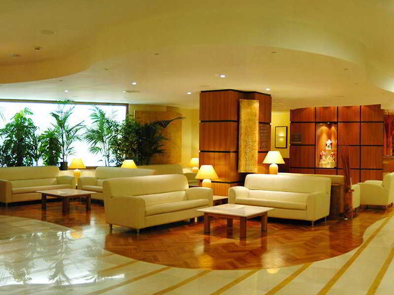 Holiday Inn Cagliari By Ihg Interno foto