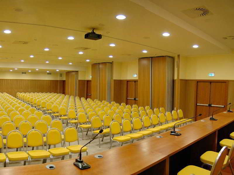 Holiday Inn Cagliari By Ihg Affari foto