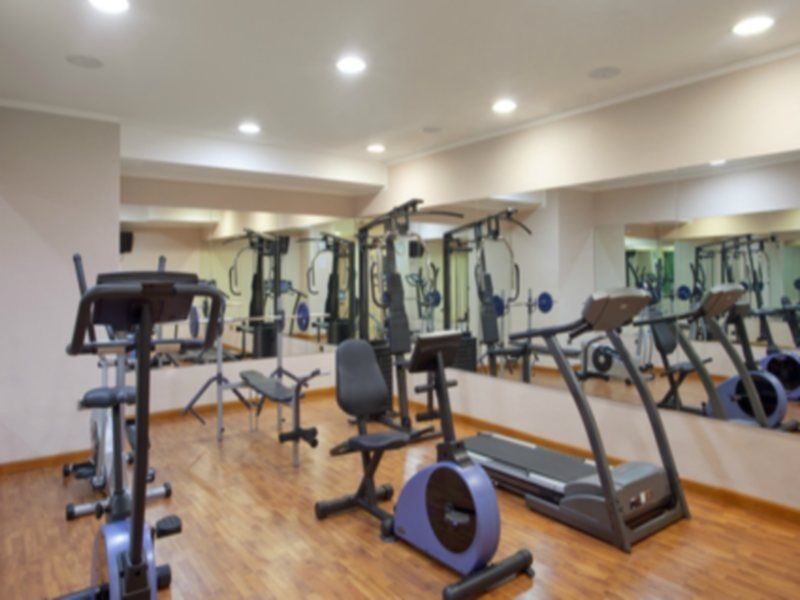 Holiday Inn Cagliari By Ihg Esterno foto